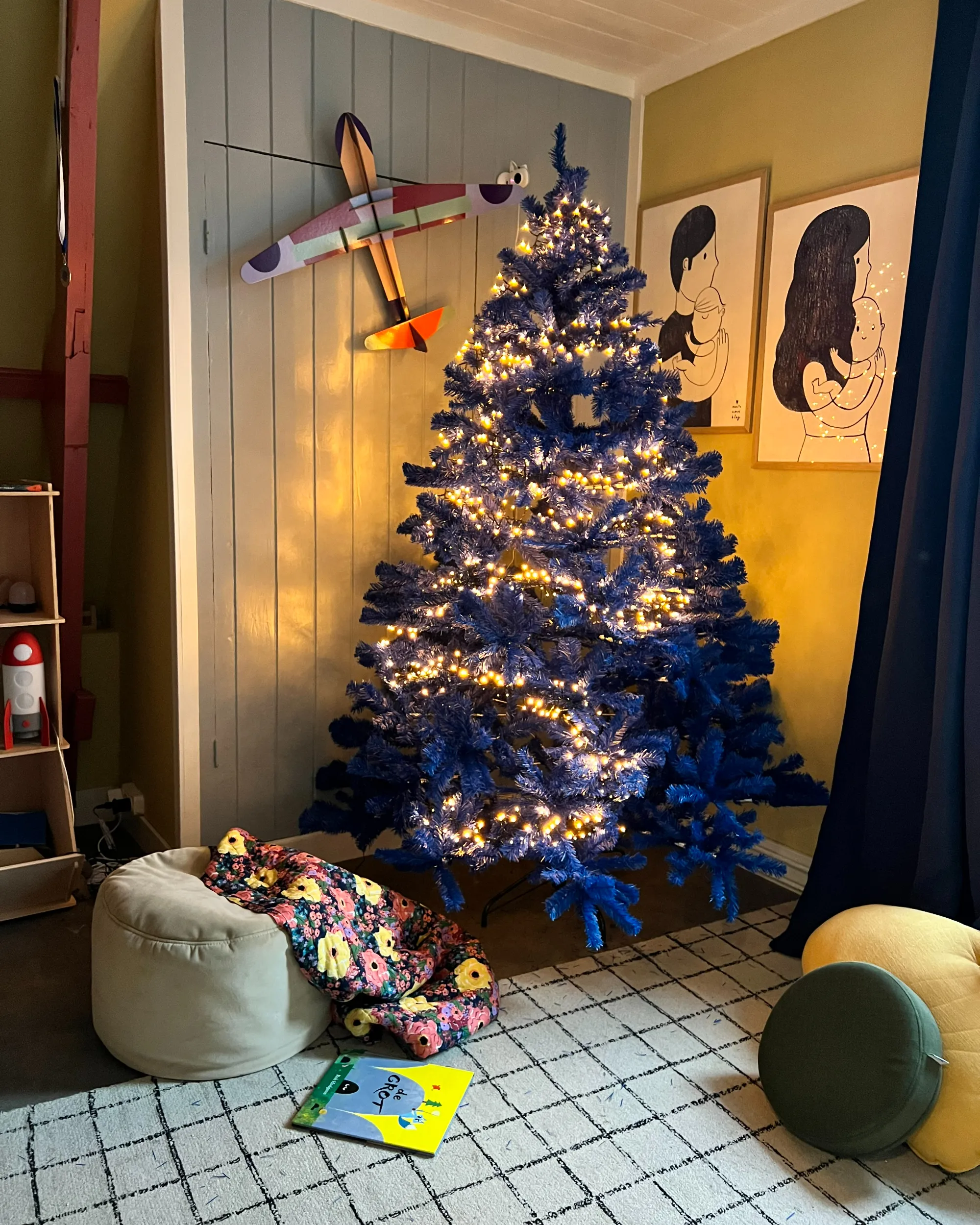 Kunstkerstboom FARNHAM 120 cm Blauw