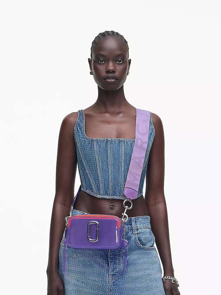 MARC JACOBS Ledertasche - Mini Bag THE SNAPSHOT  lila