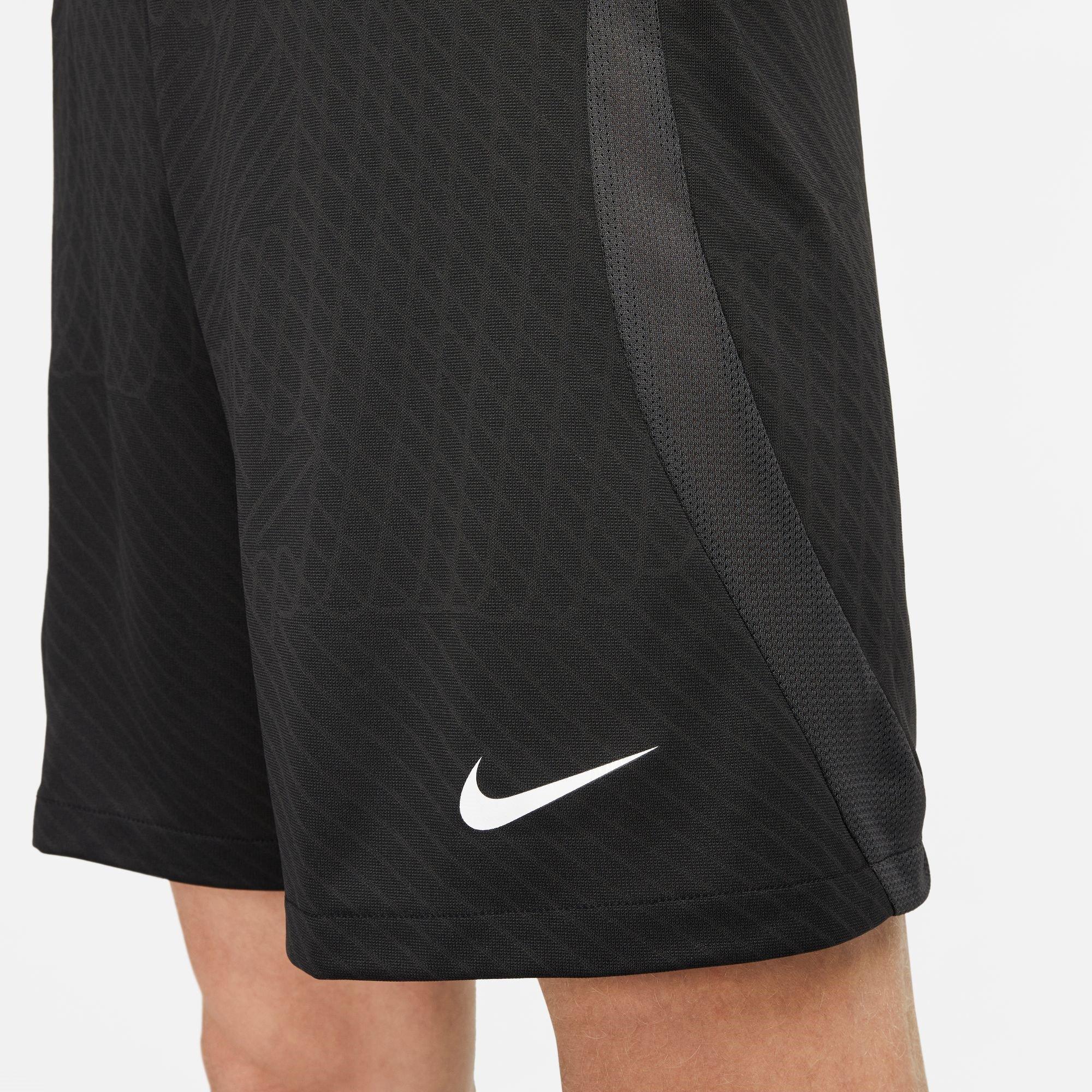 Nike Strike Shorts