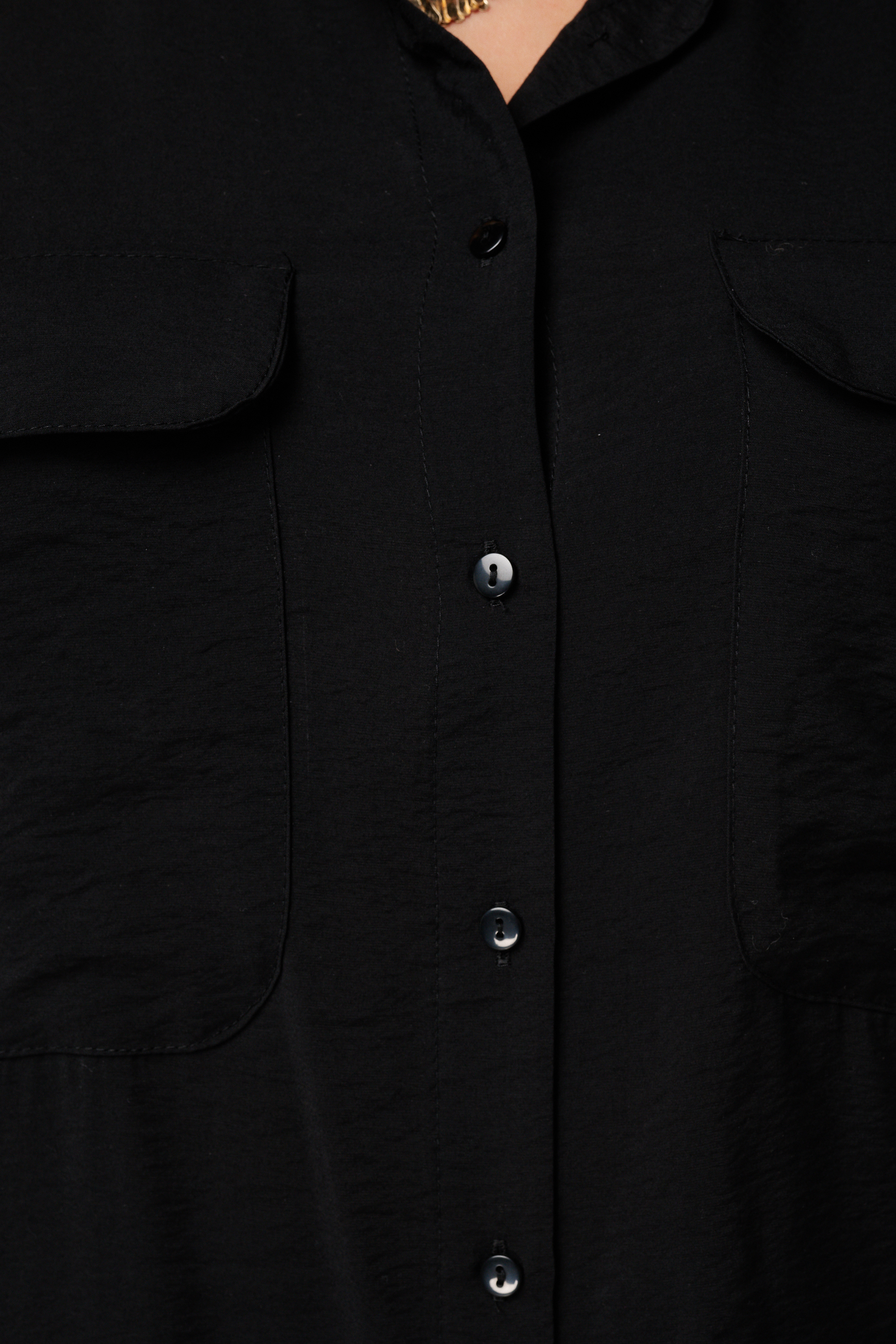Halflange blouse met sier zakken Zwart