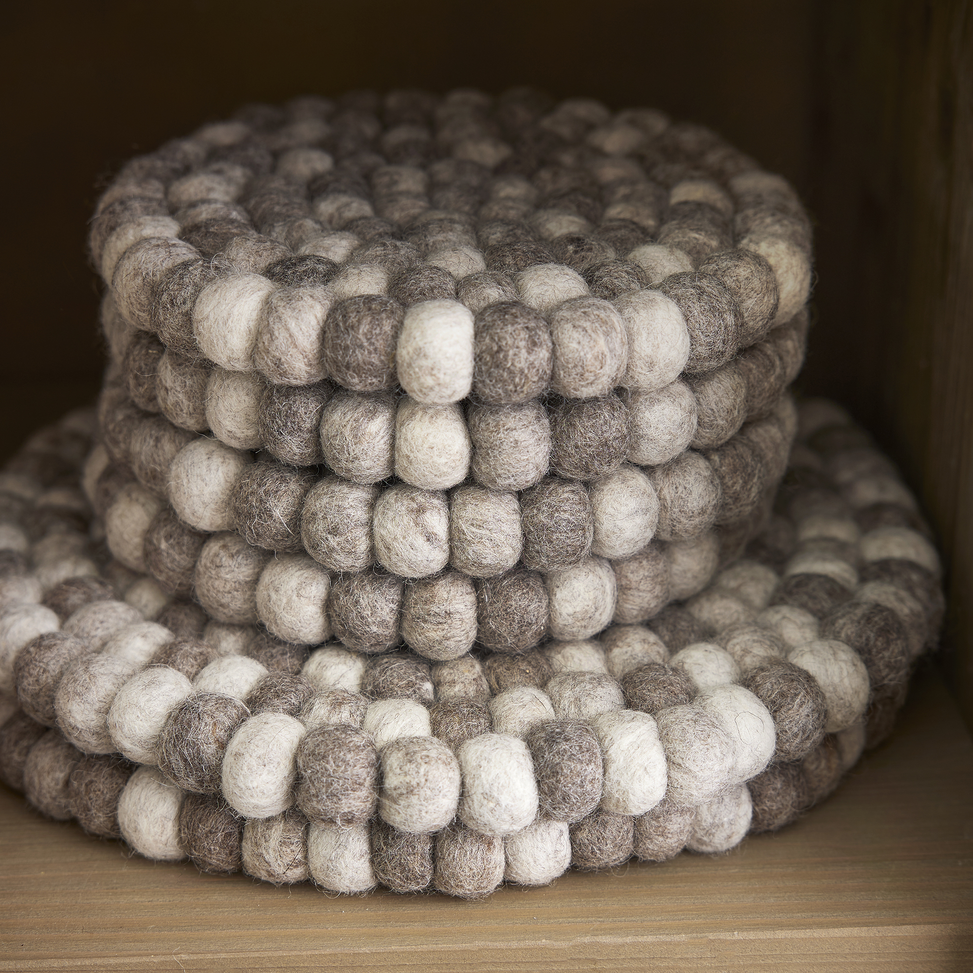 Untersetzer Filzkugeln, taupe mix, 20 cm