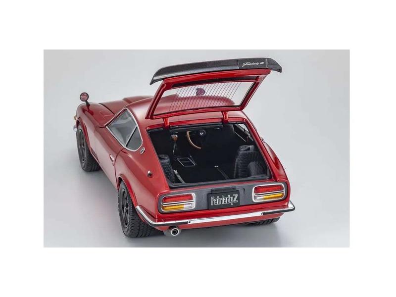 Kyosho Nissan Fairlady Z-L (S30) 1970 Metallisch Rot, 1:18 Detailgetreues Modellauto für Sammler im Massstab 1:18