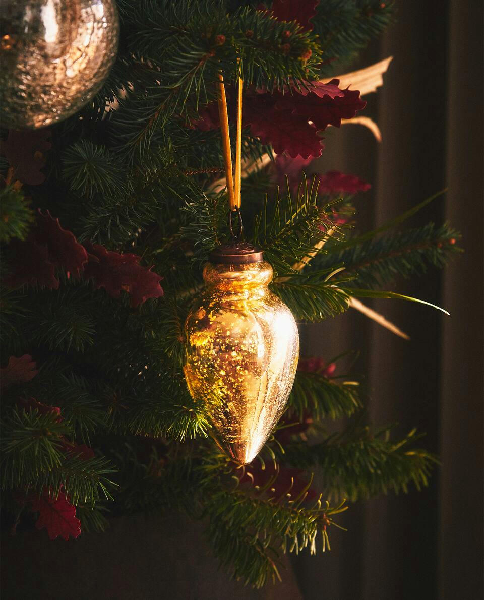 DECORAÇÃO DE NATAL EM FORMATO DE GOTINHA BRILHANTE