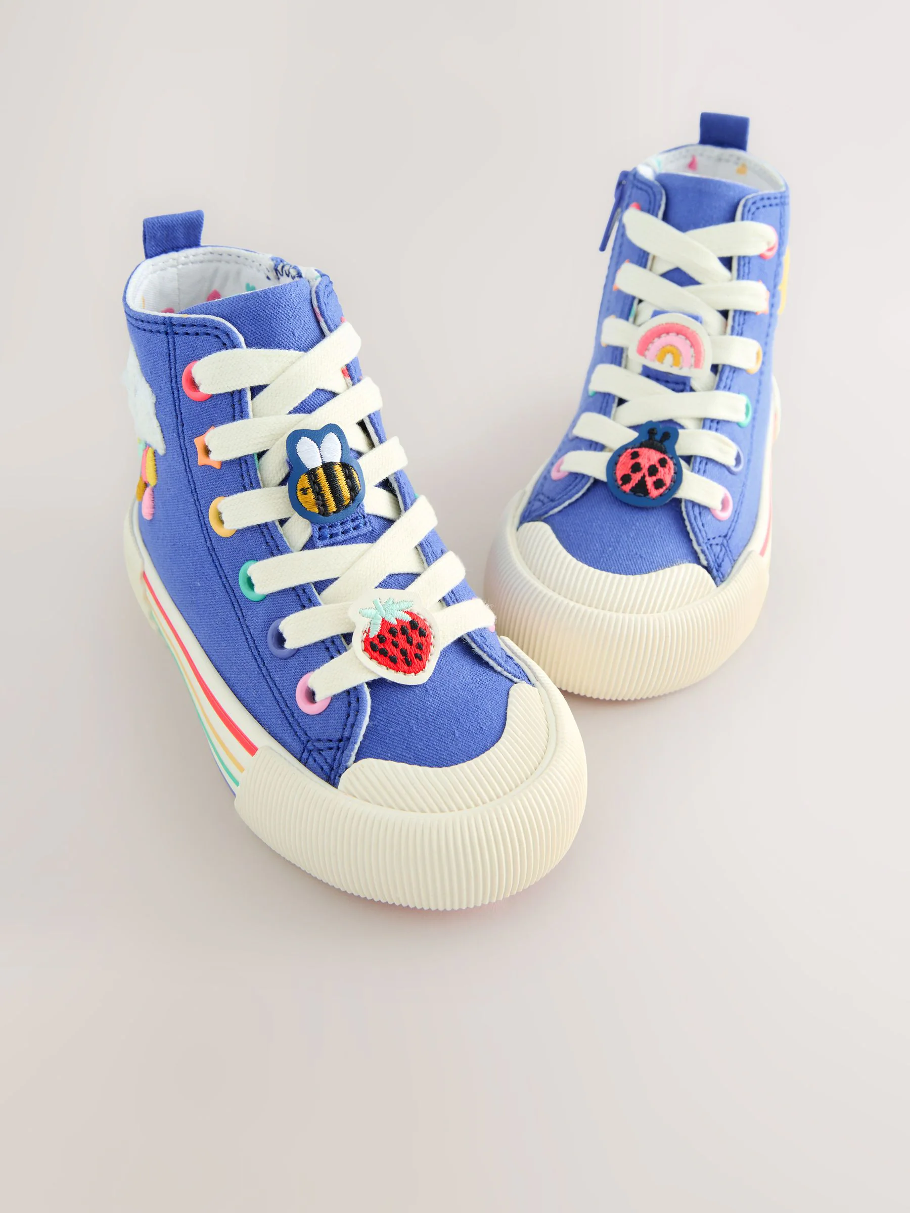 Blauw met figuurapplicatie - Hoge sneakers