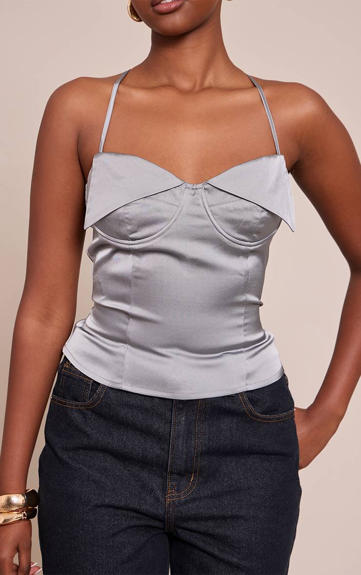 Charbon Top Long À Bretelles En Satin Avec Détail Drapé