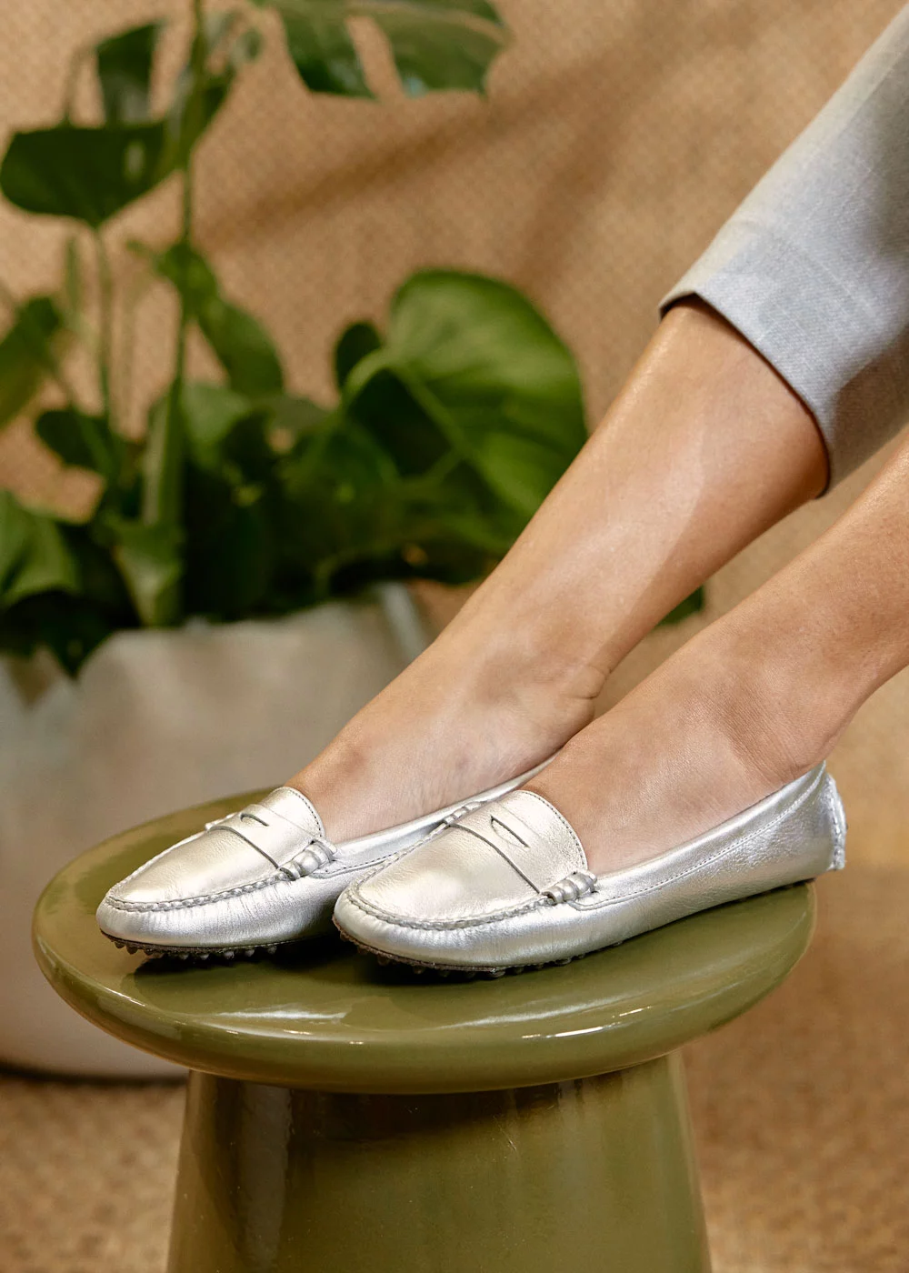 MOCASSIN ROUND DRIVER METALISE ARGENT