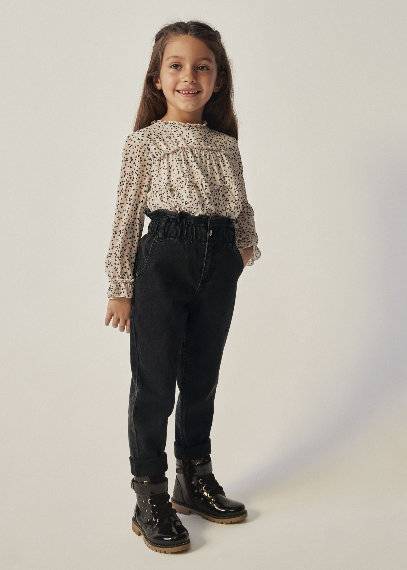 Calças jeans folgadas para meninas