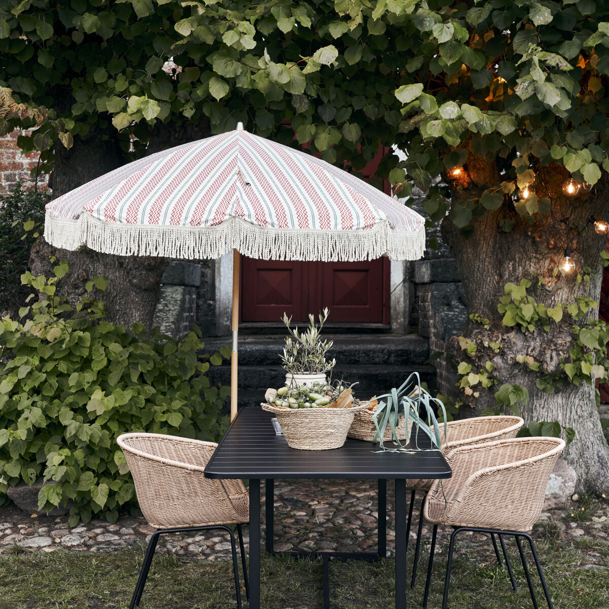 House Doctor - Parasol - Umbra - Rød Og Grøn - 230X190 CM