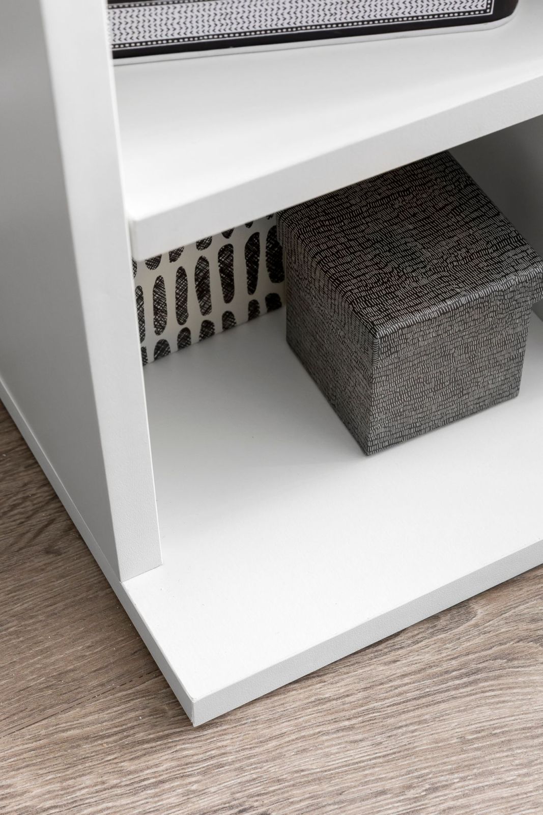 Bücherregal - weiß - 5 Einlegeböden - 21 cm