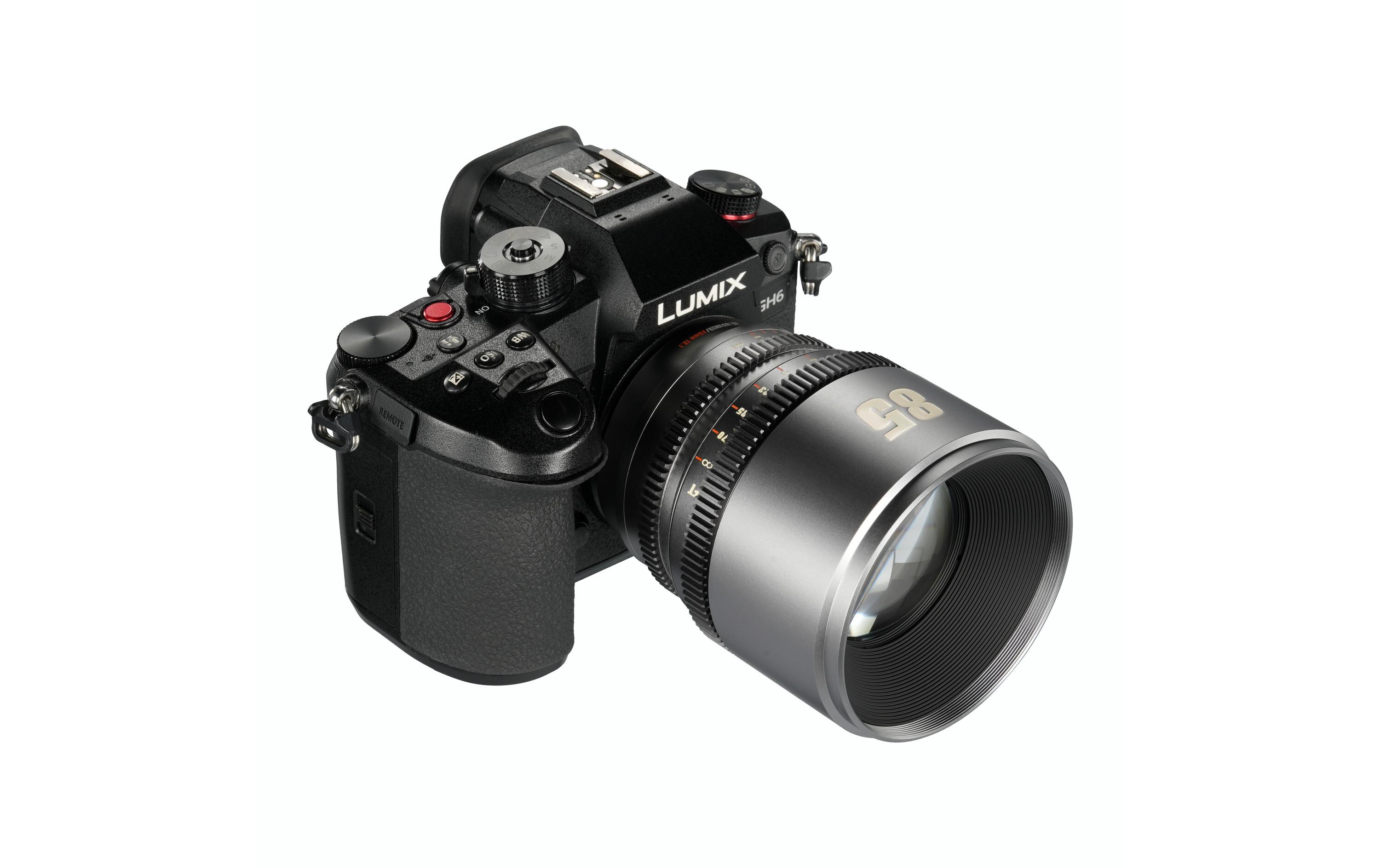 Festbrennweite 85mm T/2.1 – MFT<br>Kompaktes, leichtes Objektiv für Kameras mit Super35-Sensoren