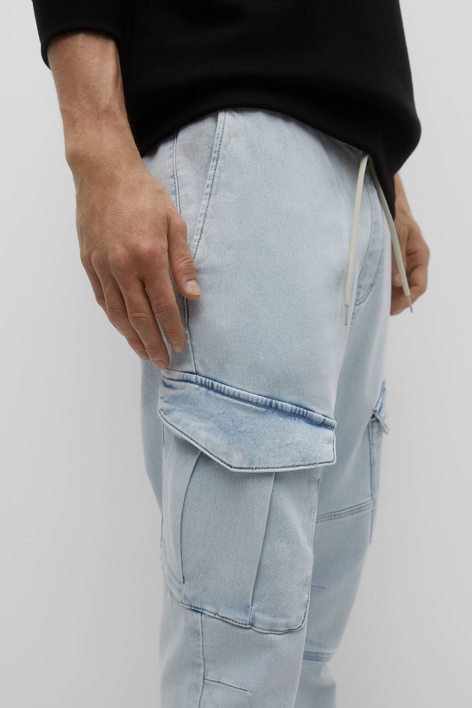 Calça cargo jeans - azul claro