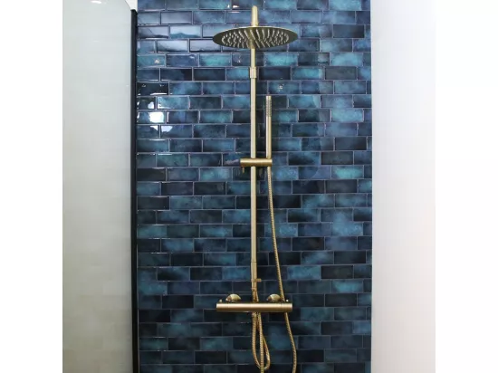 Luisa II colonne de douche or brossé sans mitigeur - Essebagno
