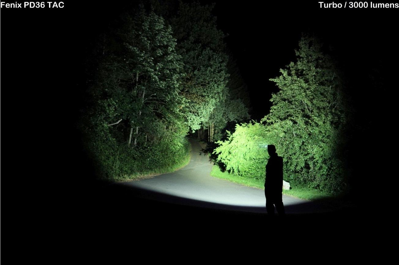 Fenix PD36 TAC tactische zaklamp, 3000 lumen