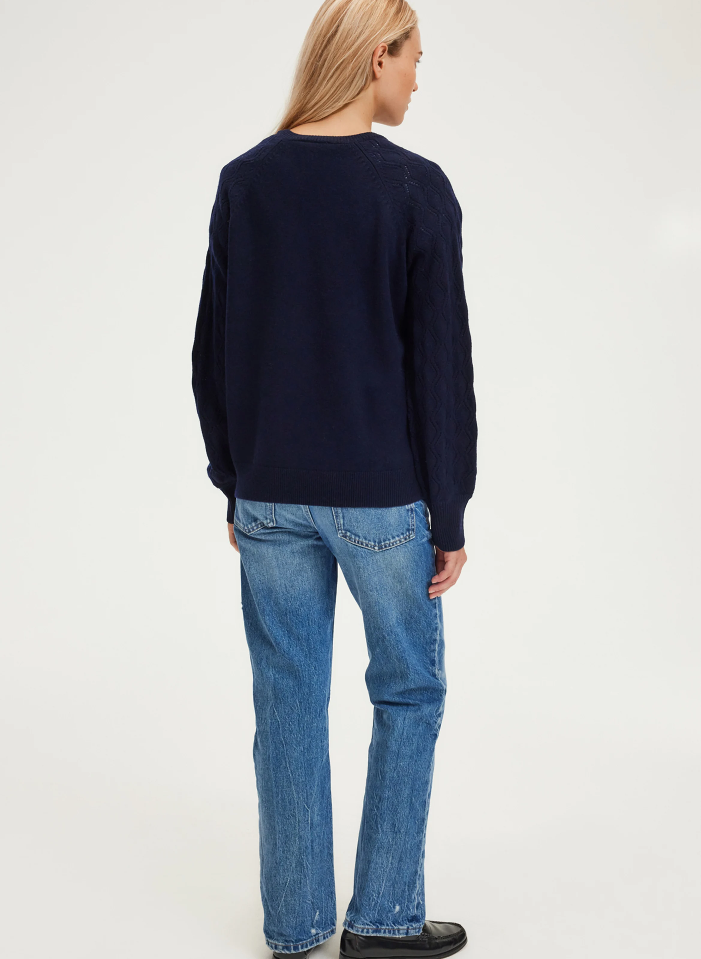 JIOTI - Pull droit col V en laine | Bleu