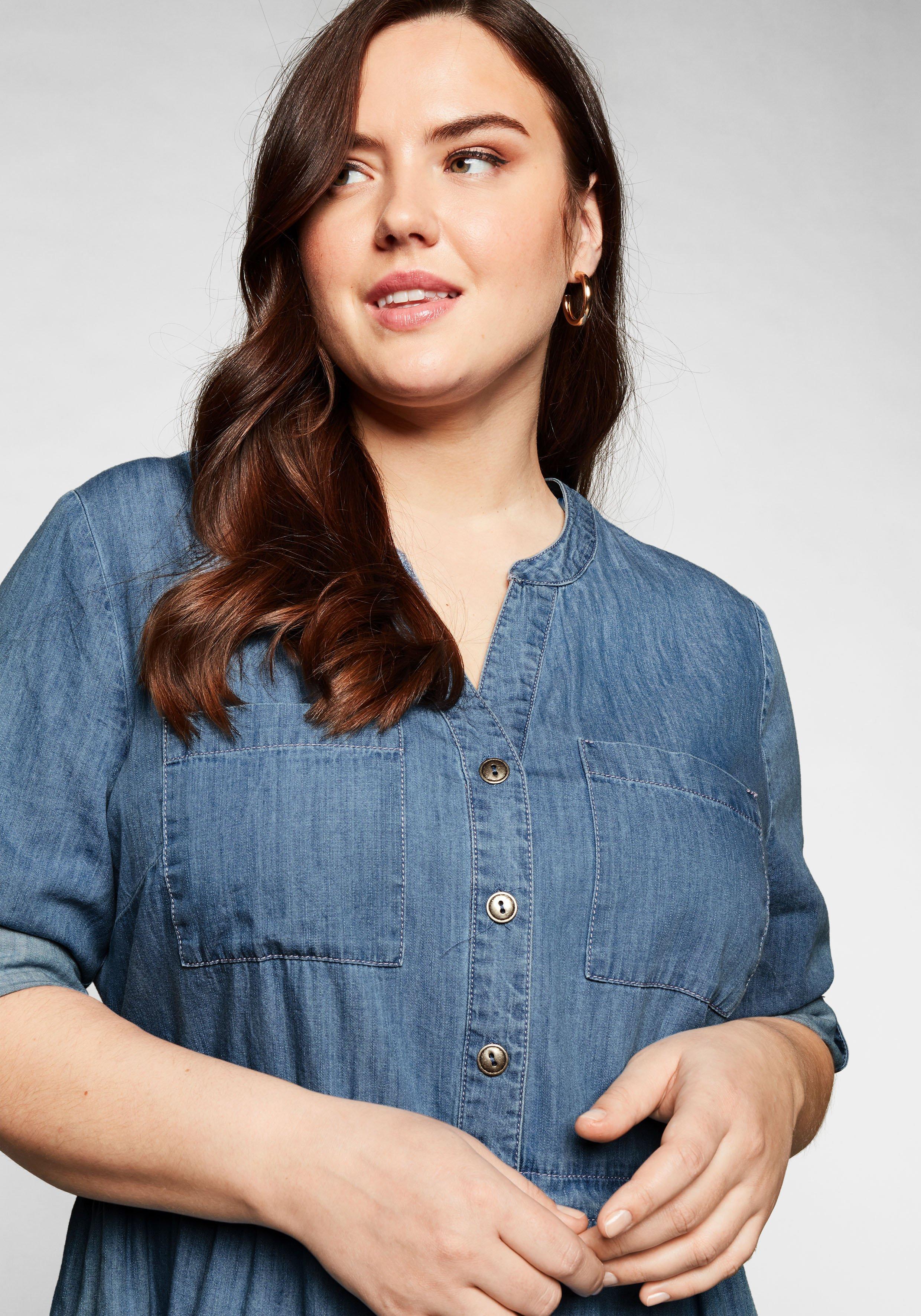 Jeanskleid mit Knopfleiste und hoher Taille