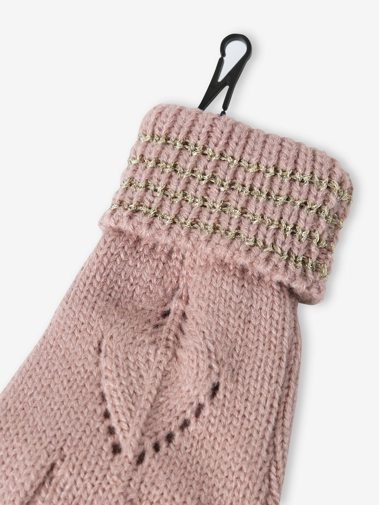 Look feminino: boina + cachecol + luvas ou mitenes de tricô vazado com forro rosa fantasia na cor da maquiagem