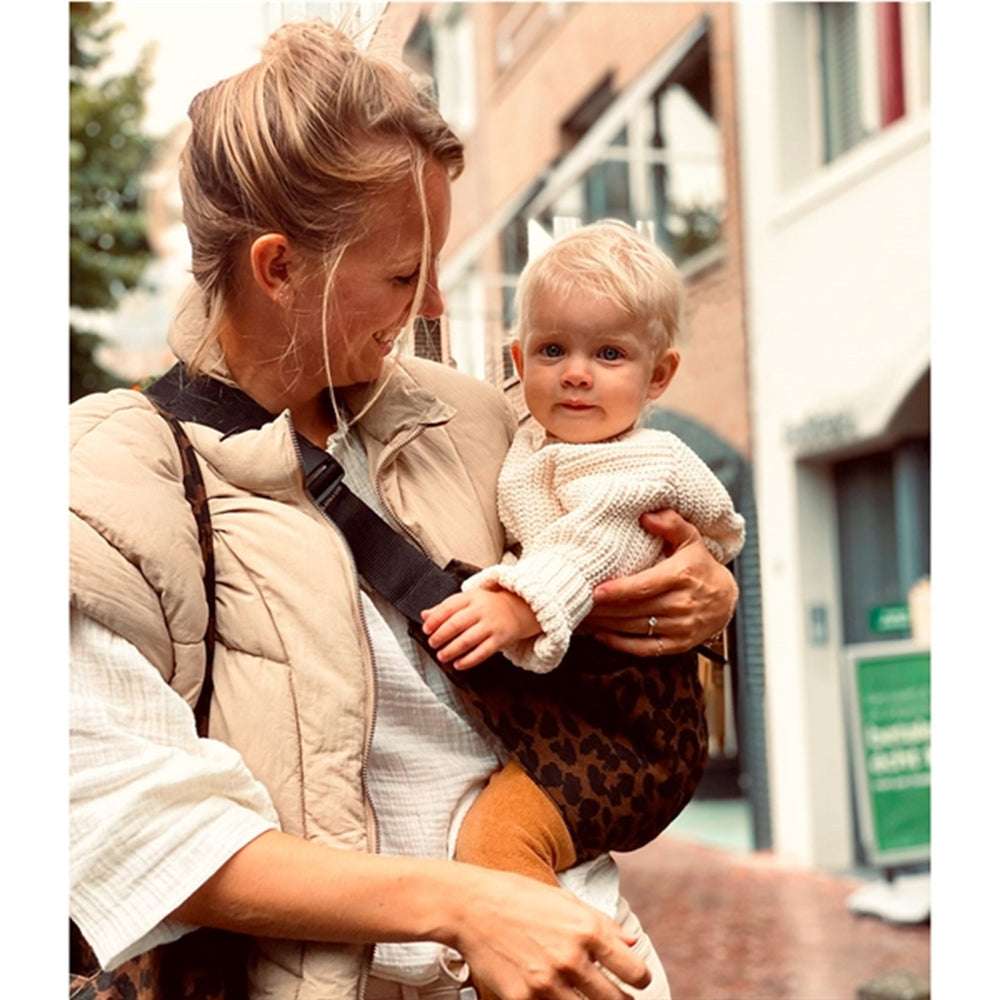 Køb Wildride The Toddler Swing Bæresele Brown Leopard
