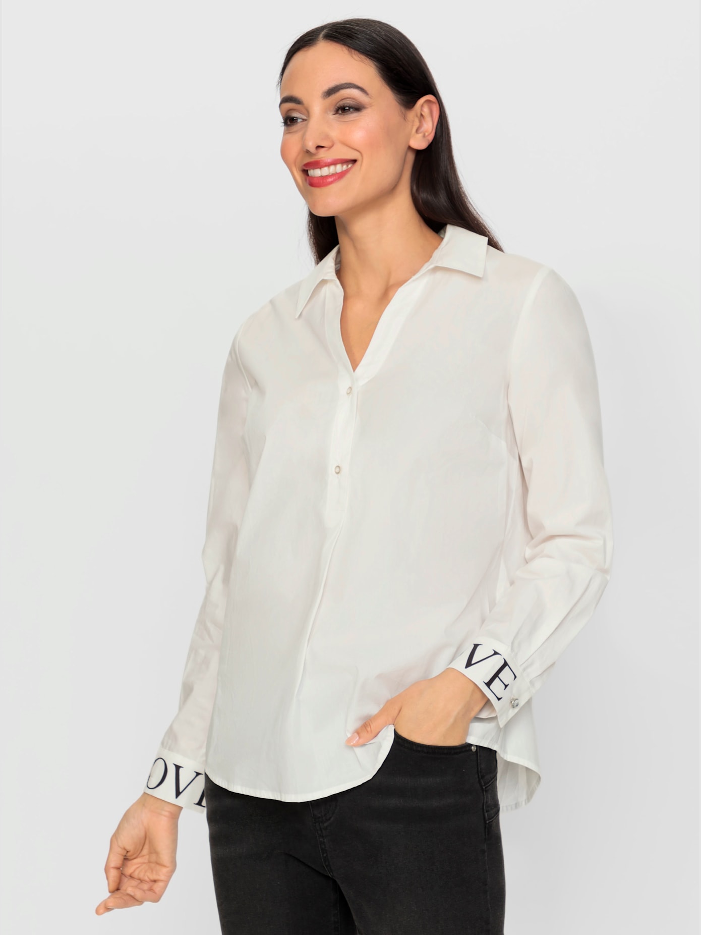 Chemisier manchettes mode avec inscription et bouton fantaisie