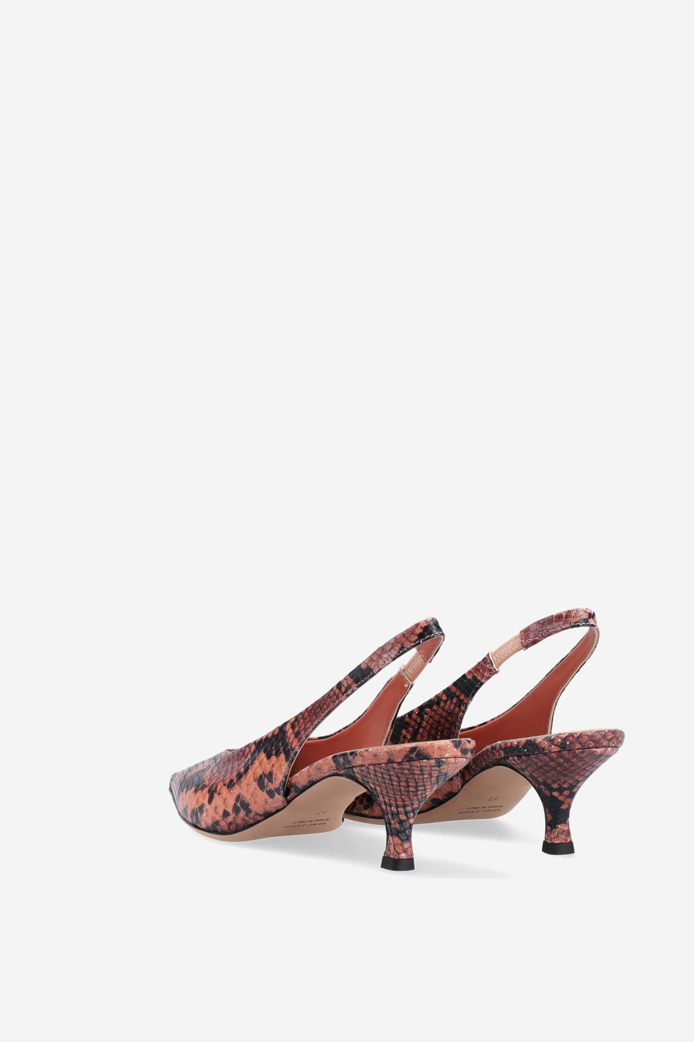 Pointed-toe leather slingbacks