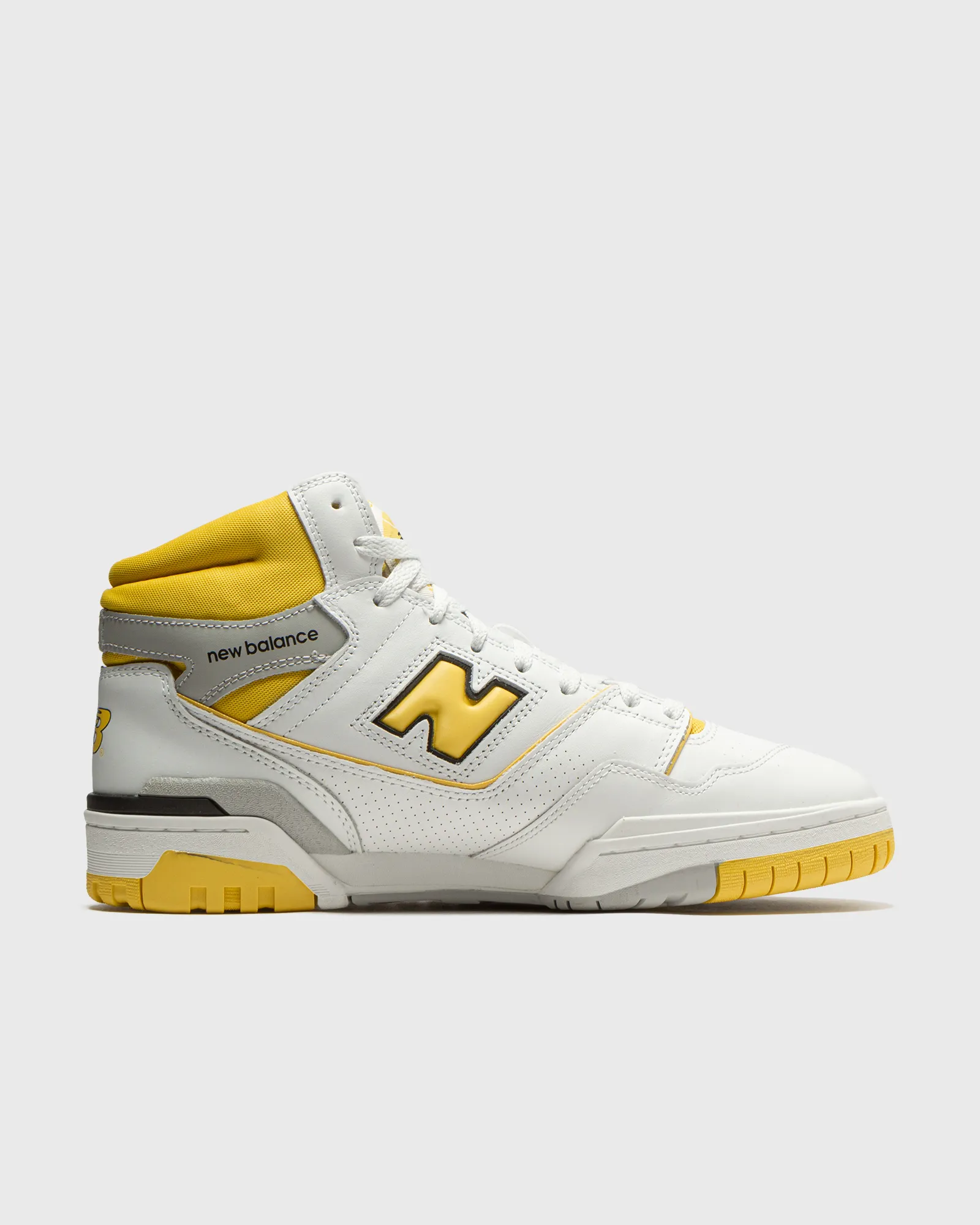 New Balance 650R CG
