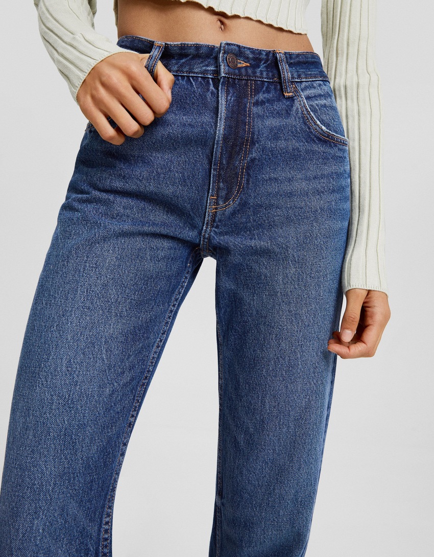 calça jeans de corte reto
