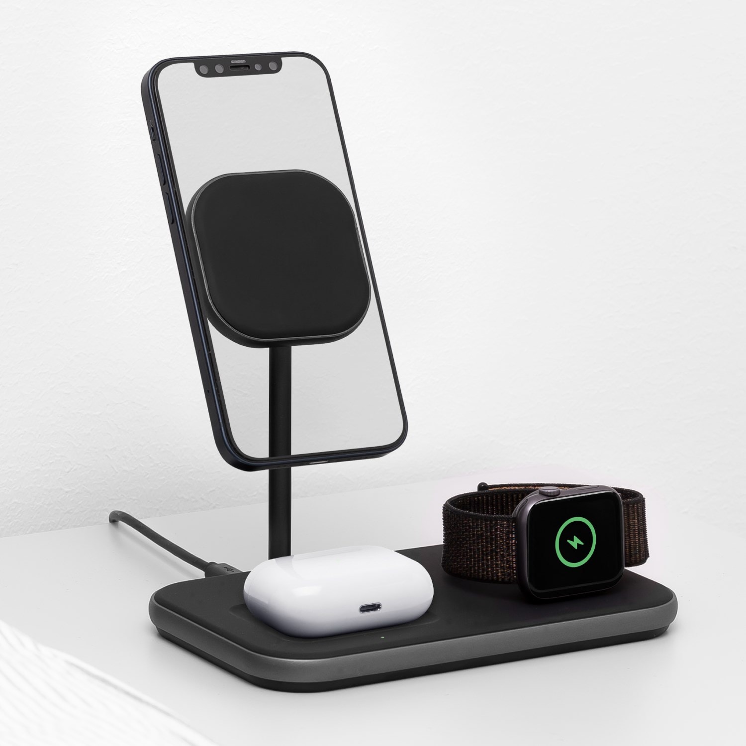 Linocell Premium 3-in-1 Ladestasjon med Magsafe-kompabilitet