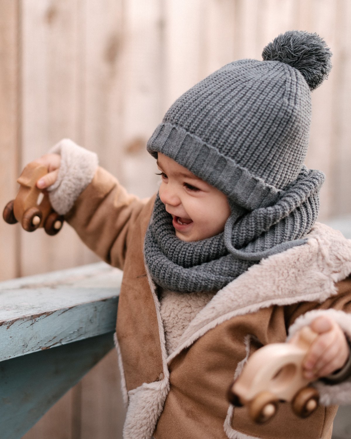 Treleke Baby – Kanin på hjul – Håndlaget m/ Naturlig lakk | Baby Rabbit Mobile Toy