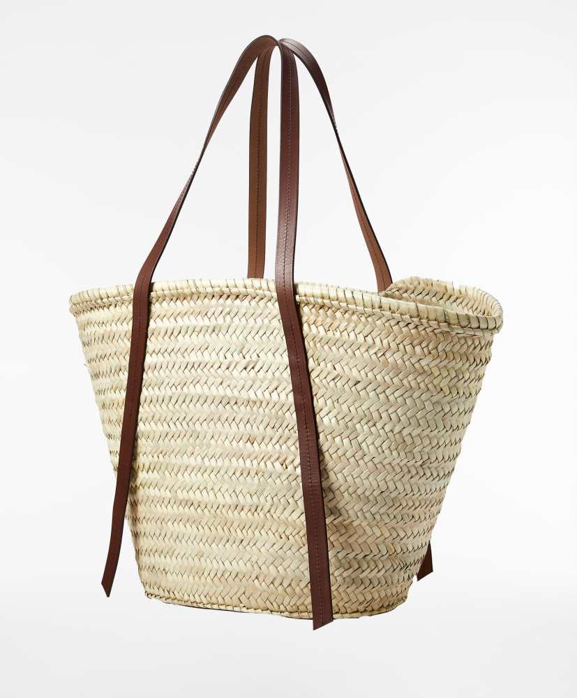 Cesta com alça de couro