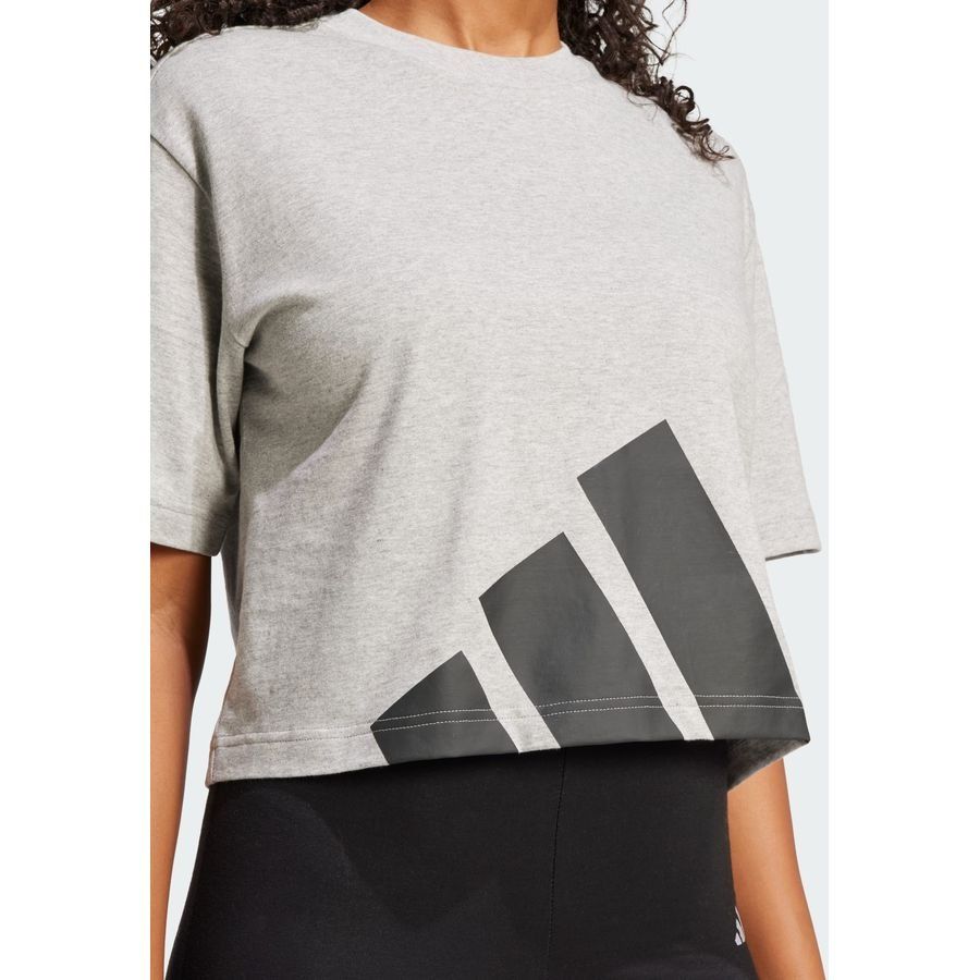 Adidas T-shirt boyfriend logo oversize Essentials