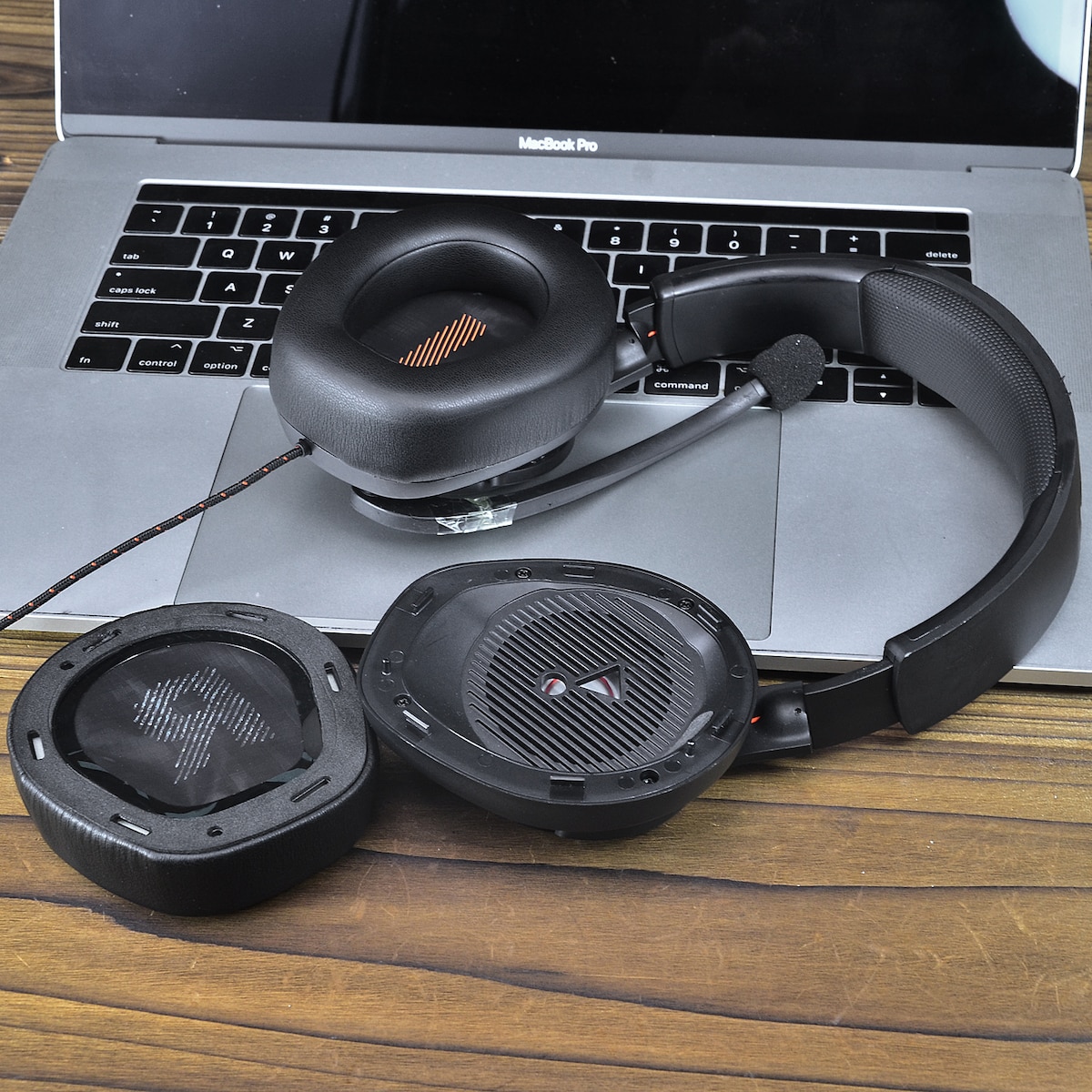 Erstatningspute for øreputer for JBL Quantum Sort JBL Quantum Q200 Q300