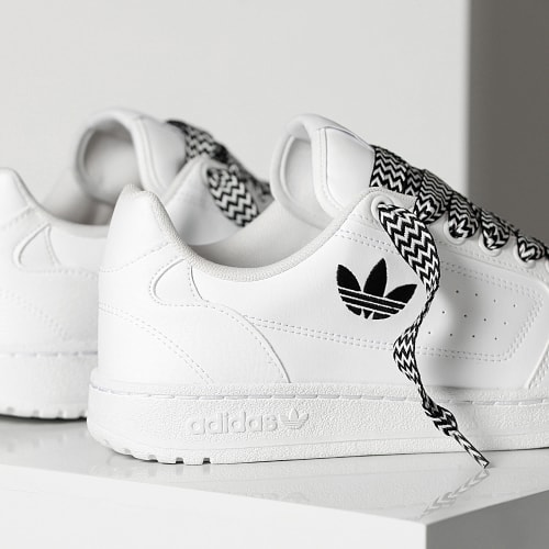 Baskets NY 90 Footwear White Core Black x Superlaced Gros Lacet Noir Blanc