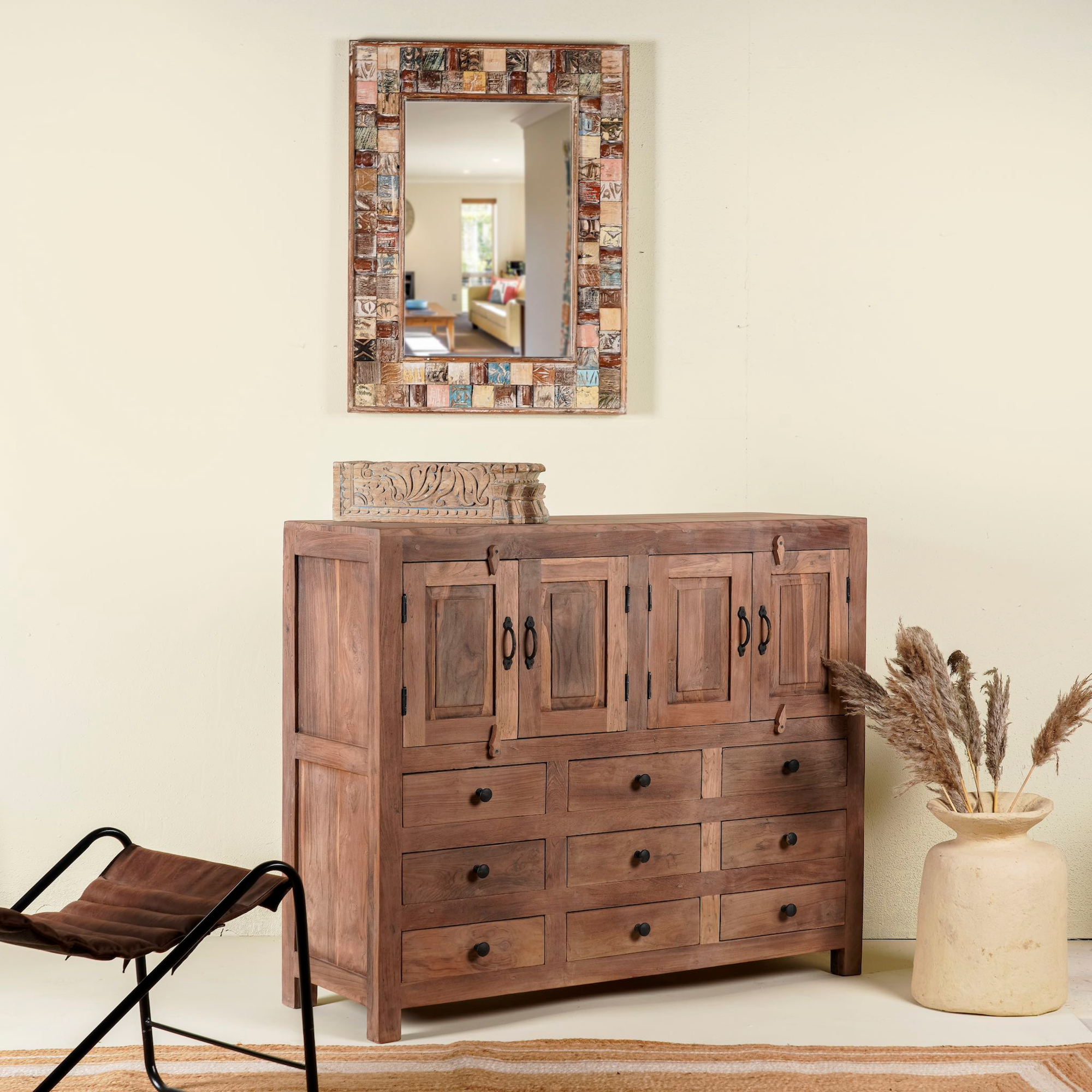 Dressoir Falguni #1