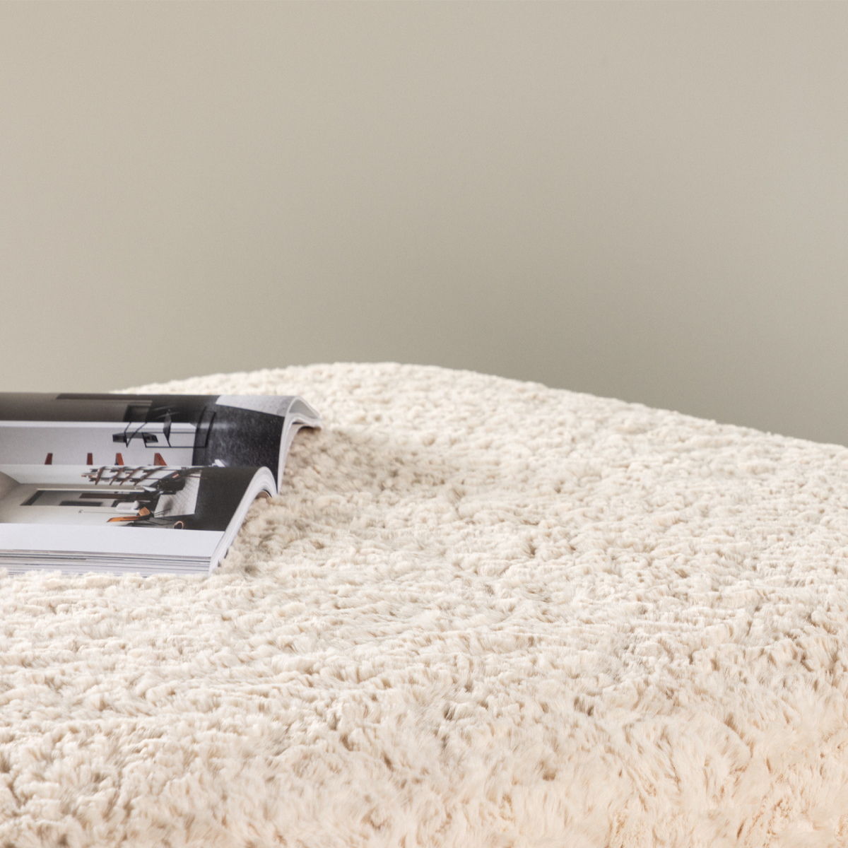Nest living Erla Vierkante Poef Schapenvacht - Beige