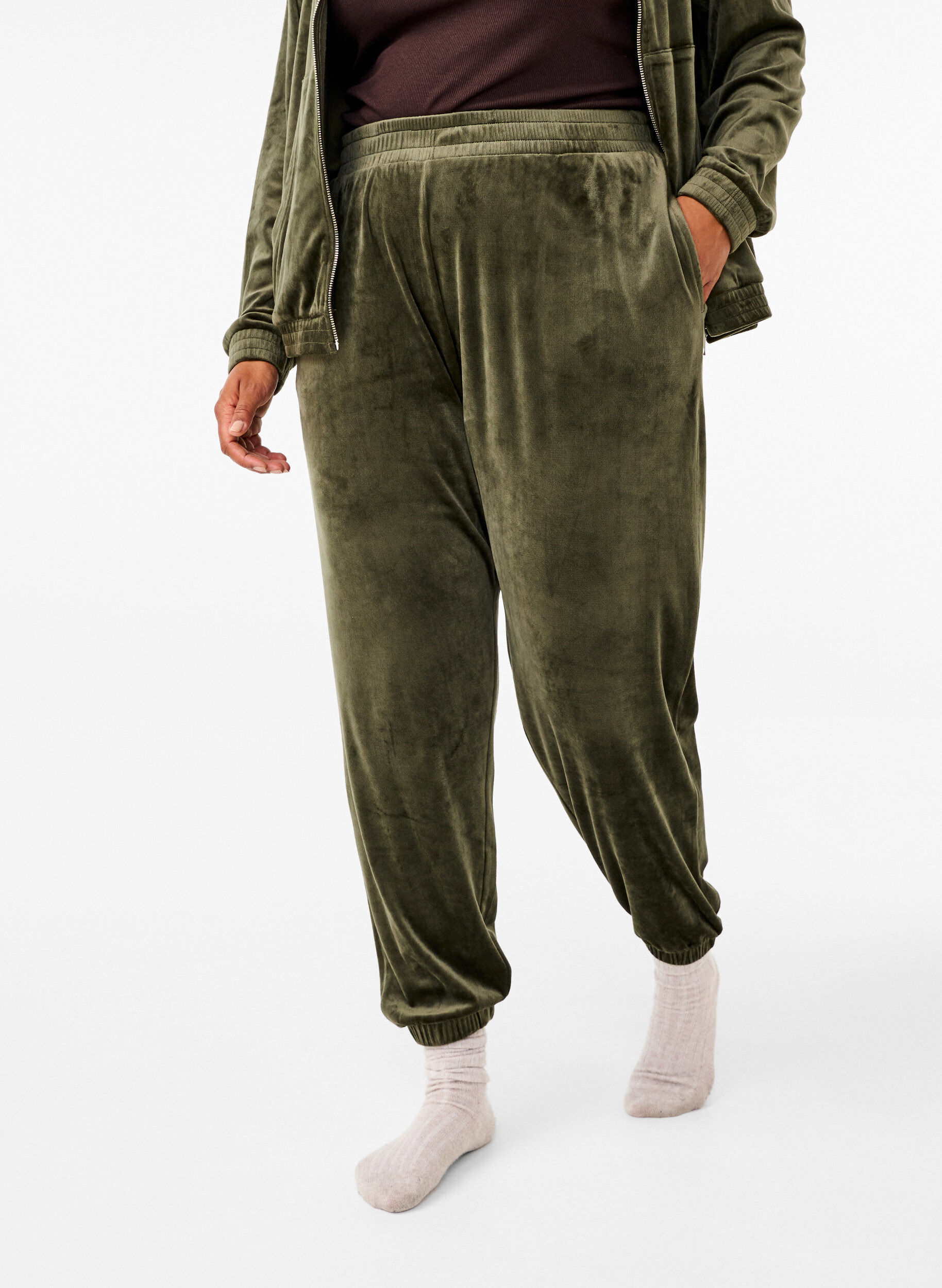Løse bukser i velour