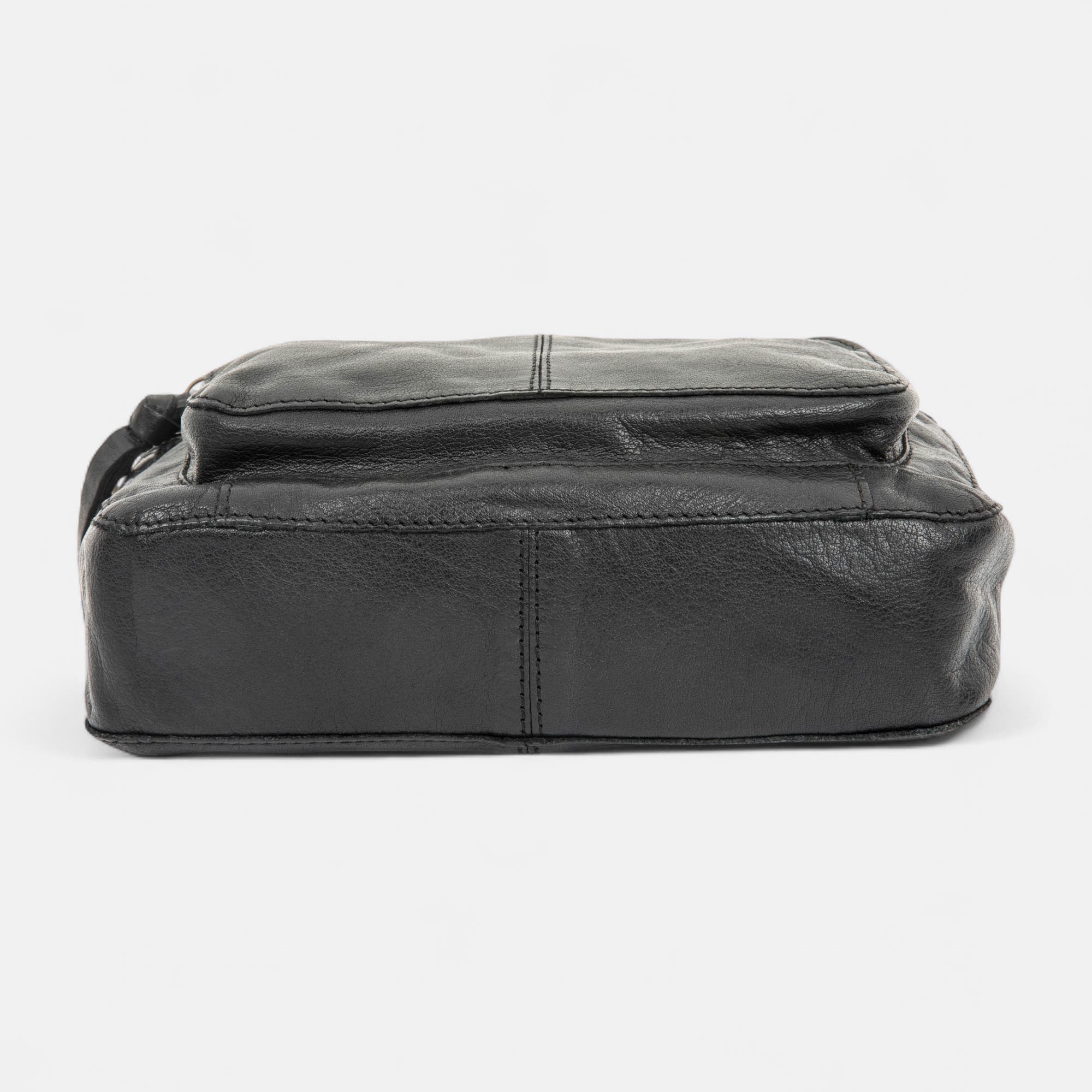 Sac bandoulière en cuir noir
