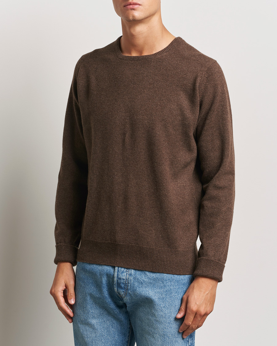 William Lockie Rob Lambswool Crewneck Mocha