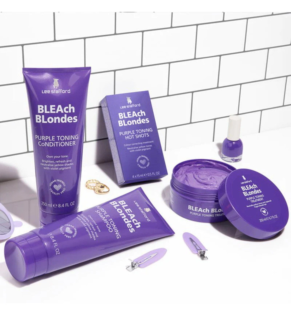 Lee Stafford Bleach blondes purple toning shampoo (250 ml)