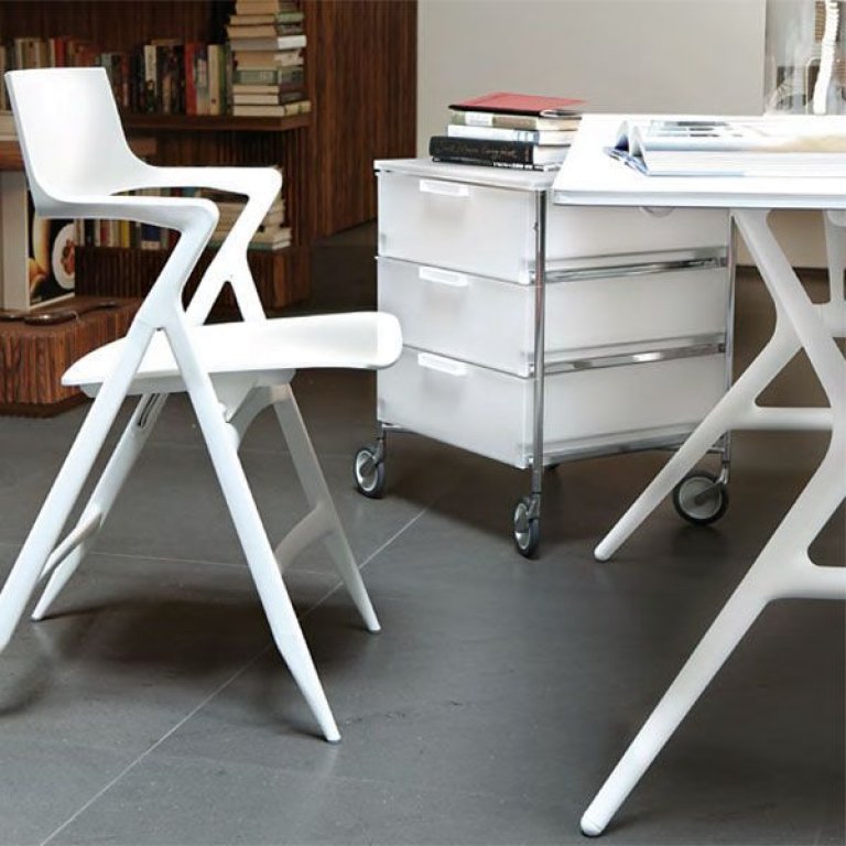 Kartell Mobil 3 trolley kobaltblauw
