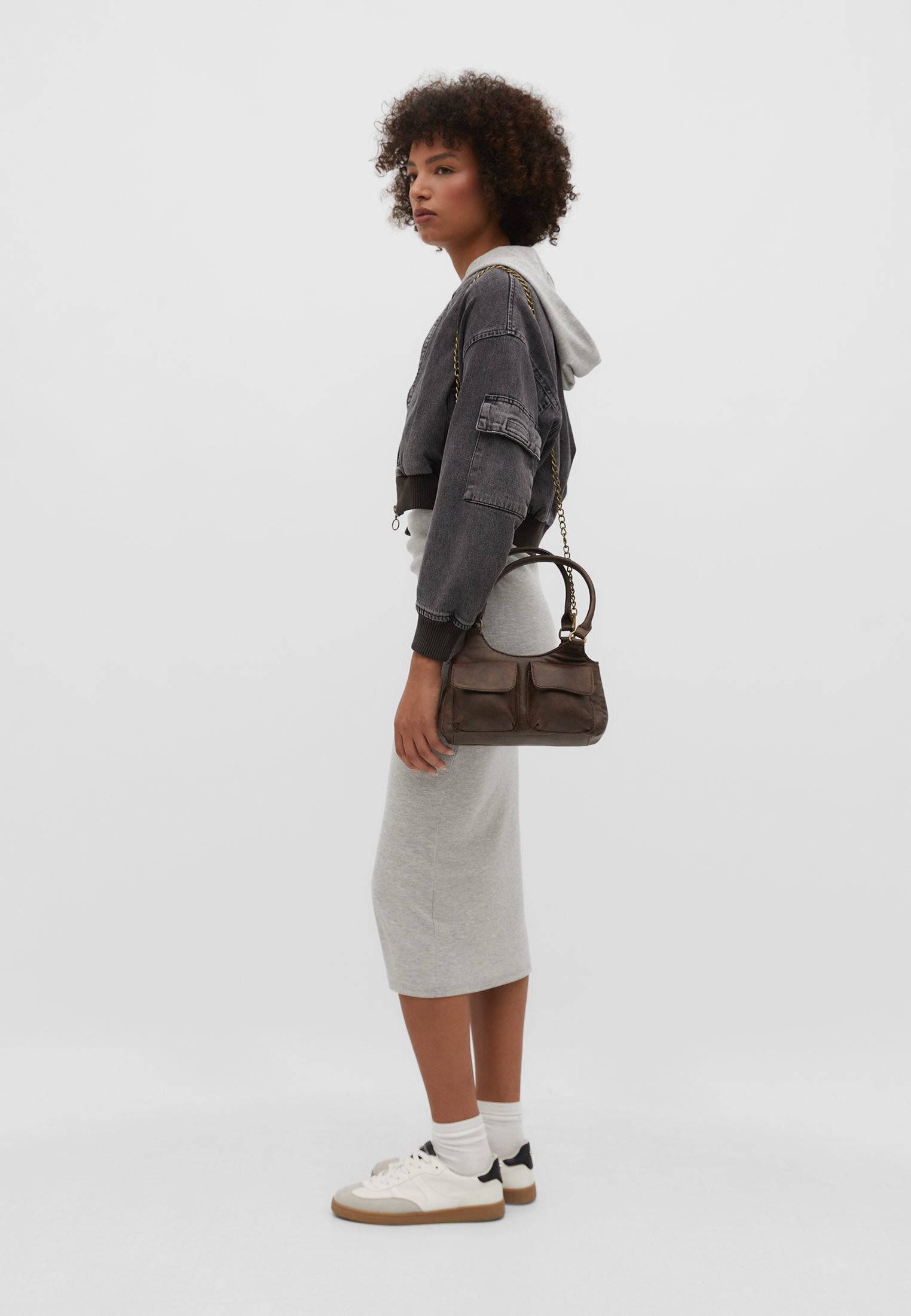 Bolsa de ombro com bolsos