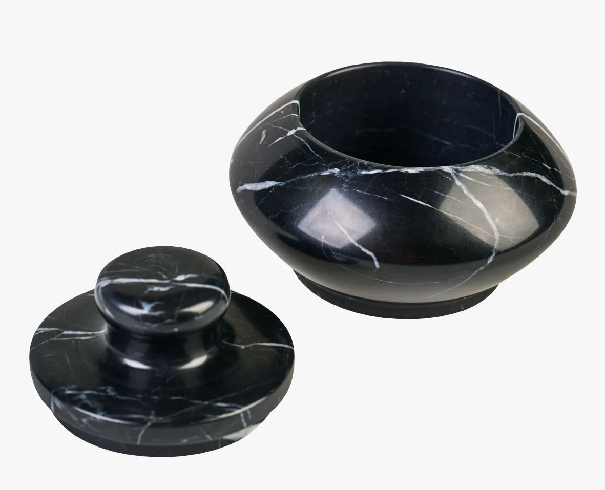Oppbevaringsboks svart - 10,2x10,2x7,7 cm