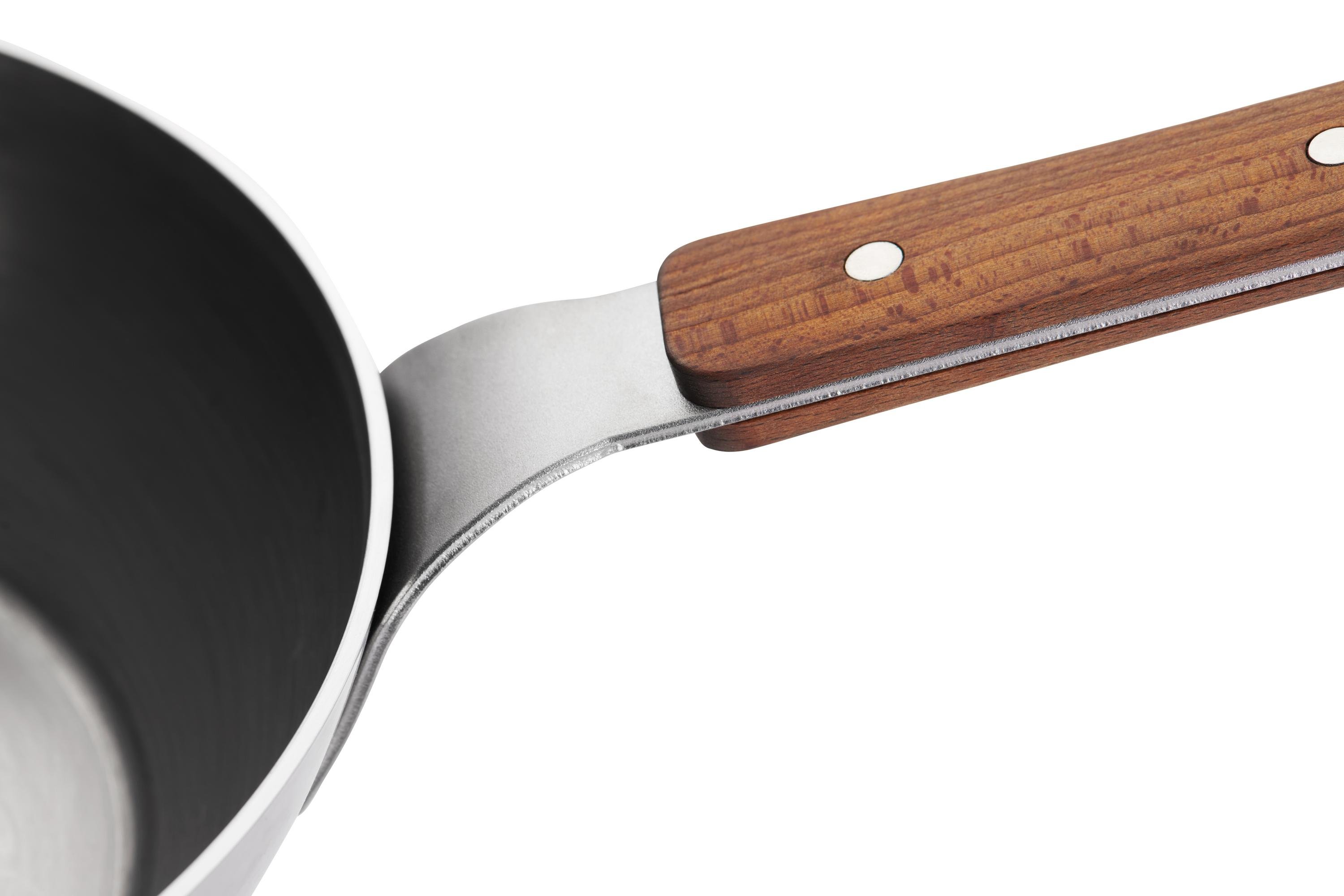 Carbon Steel Hochrandpfanne - Griffart: Fester Stiel