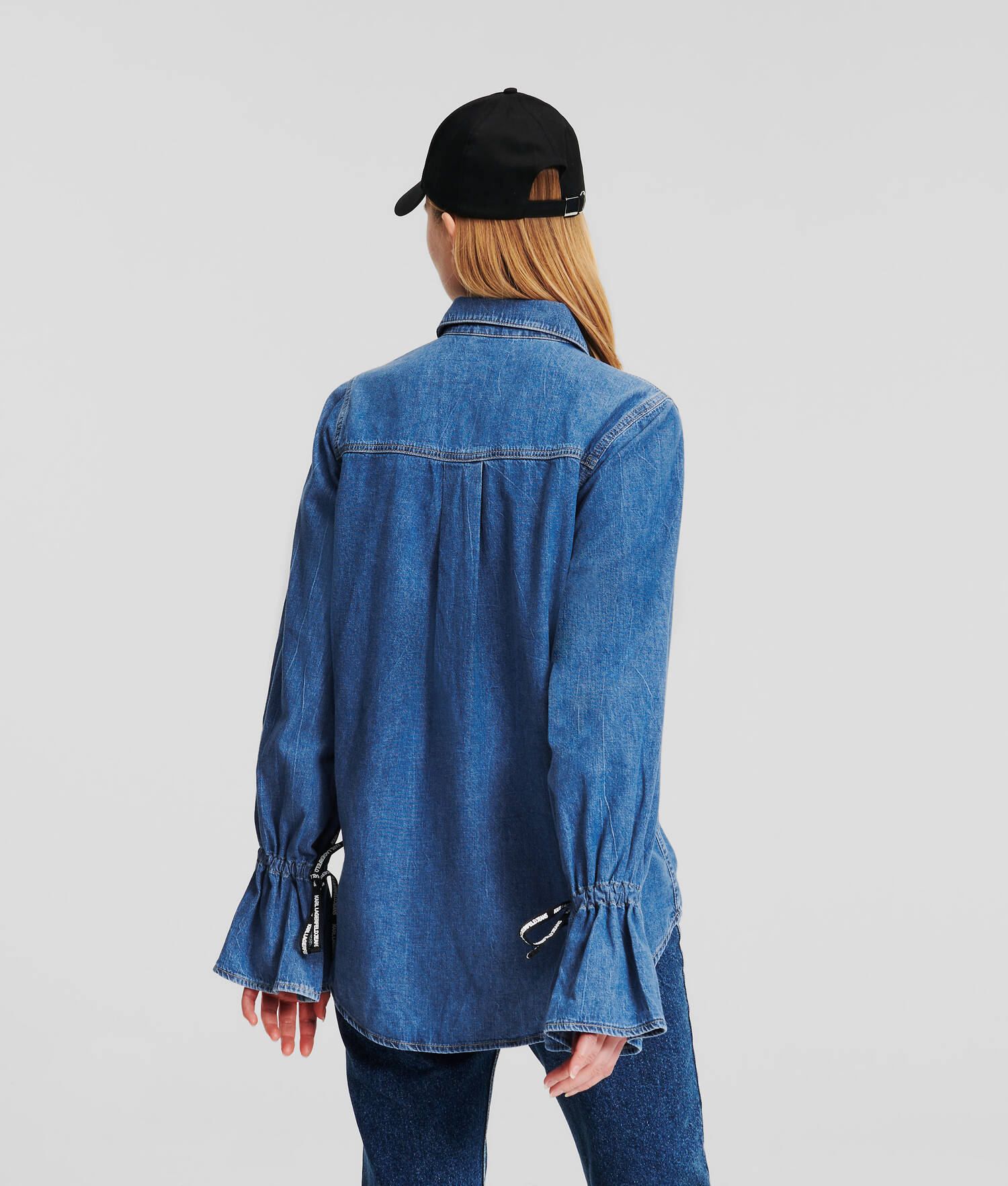 CHEMISE EN JEAN KLJ AVEC LIENS DE SERRAGE AUX MANCHES