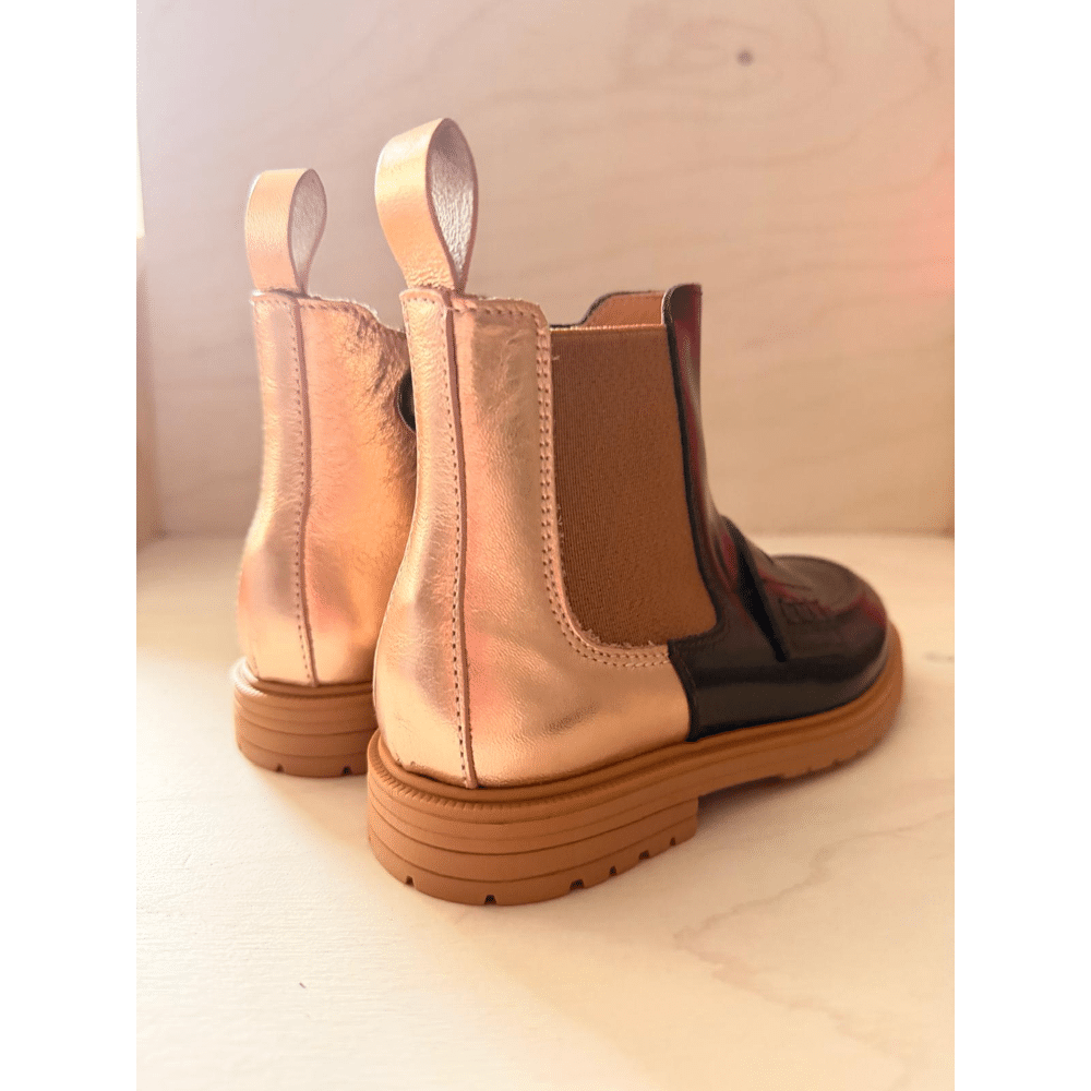 RONDINELLA - Boot Lakleder