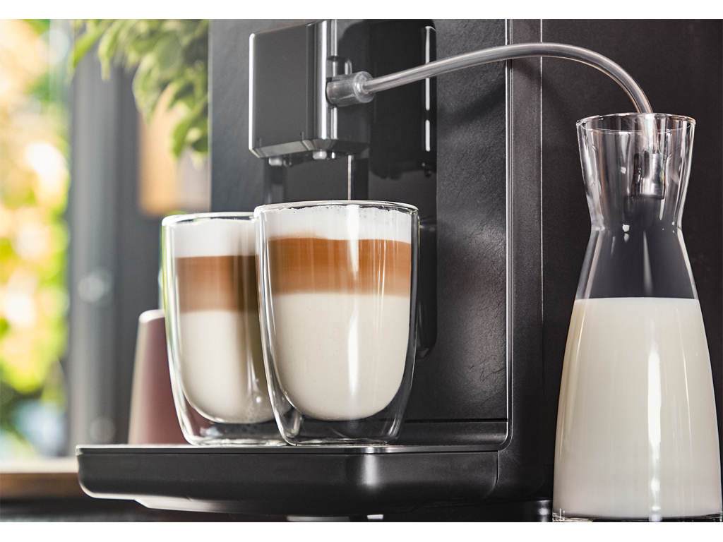 MÁQUINA DE CAFÉ EXPRESSO AUTOMÁTICA KRUPS EA897B10 PRETA