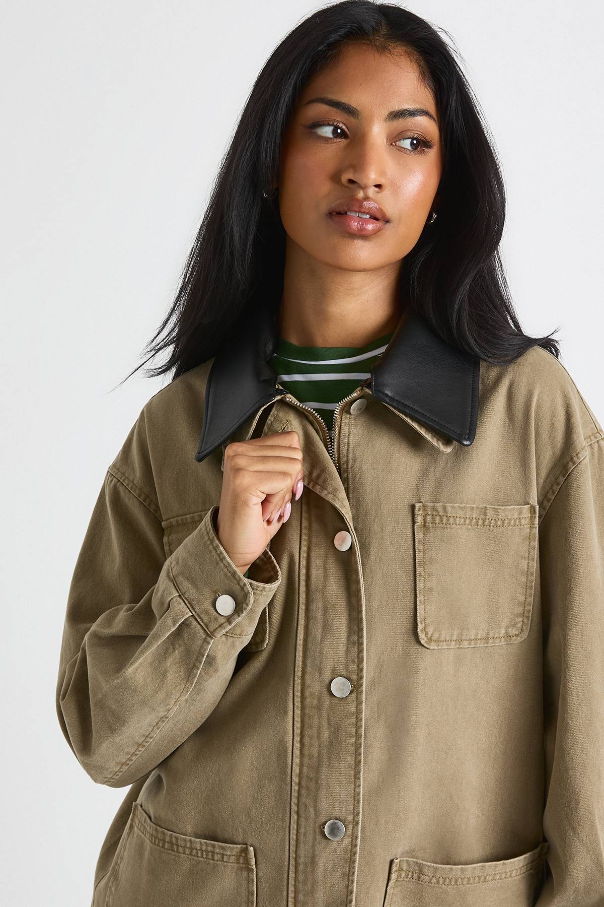 boohoo Veste de grange en synthétique à col contrasté