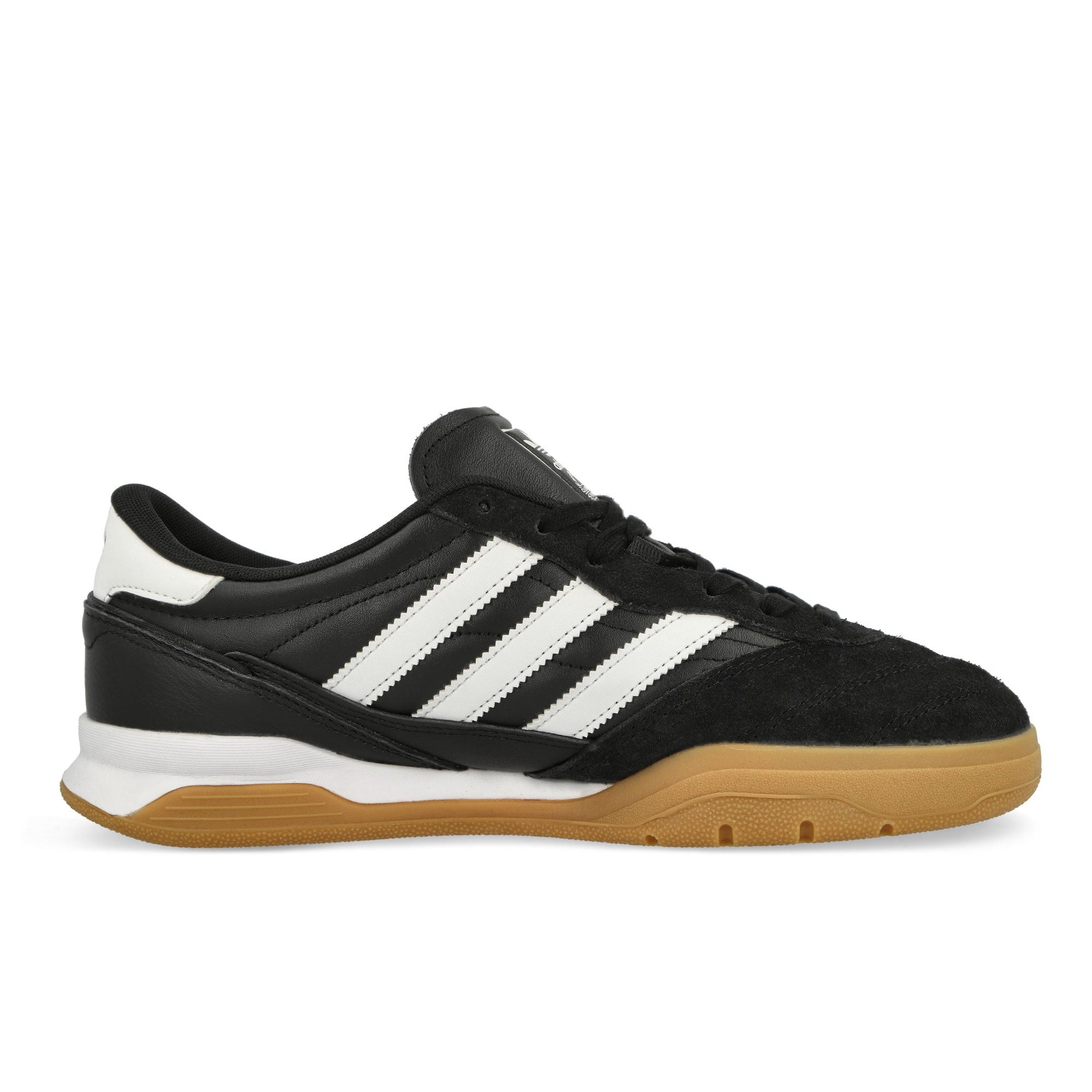 adidas<br>Mundial FC