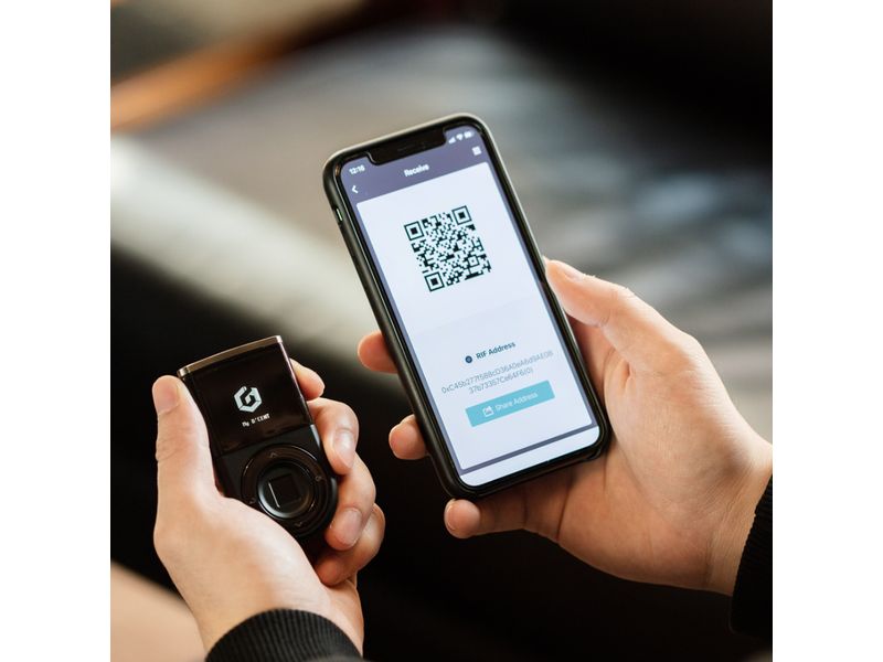 bitConsult D'Cent Die neue Generation des biometrischen Hardware Wallets – hochmodern und benutzerfreundlich