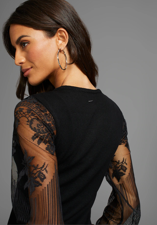Laura Scott Strickkleid Ohne Taschen mit edlen Spitzenärmeln und tiefem V-neck