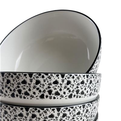 Vaisselle blanche et noire