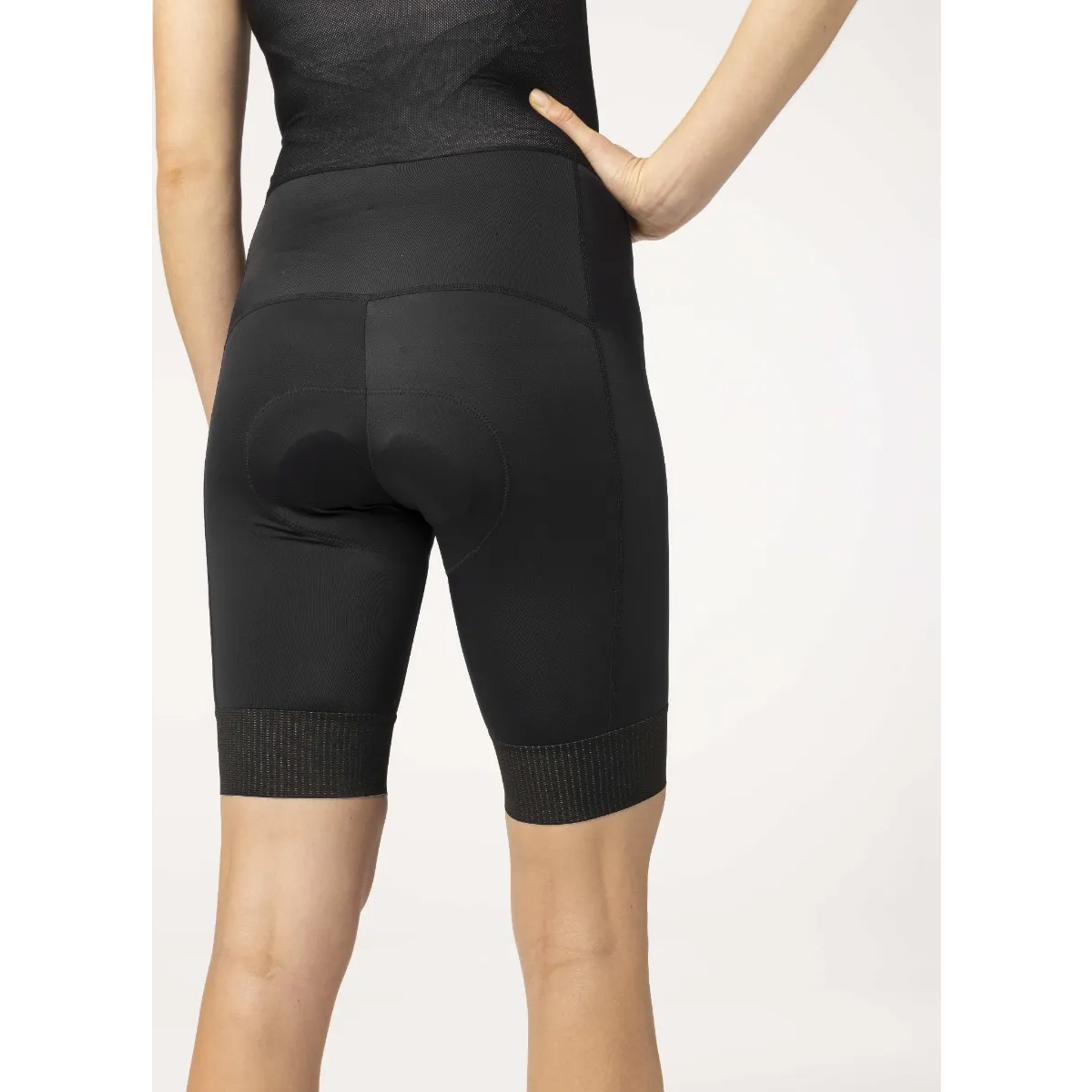 AGU Essential Korte Fietsbroek Dames
